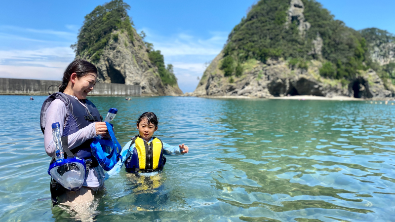 シュノーケリングできます。お持ちでない方にはレンタルセットもございます